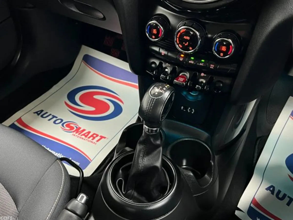 Mini Cooper Hatchback, Diesel, 2017, White