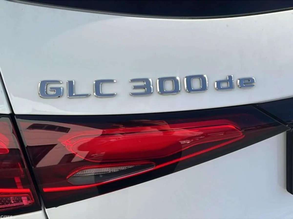 Mercedes-Benz GLC SUV, Diesel Plug-in Hybrid, 2023, White