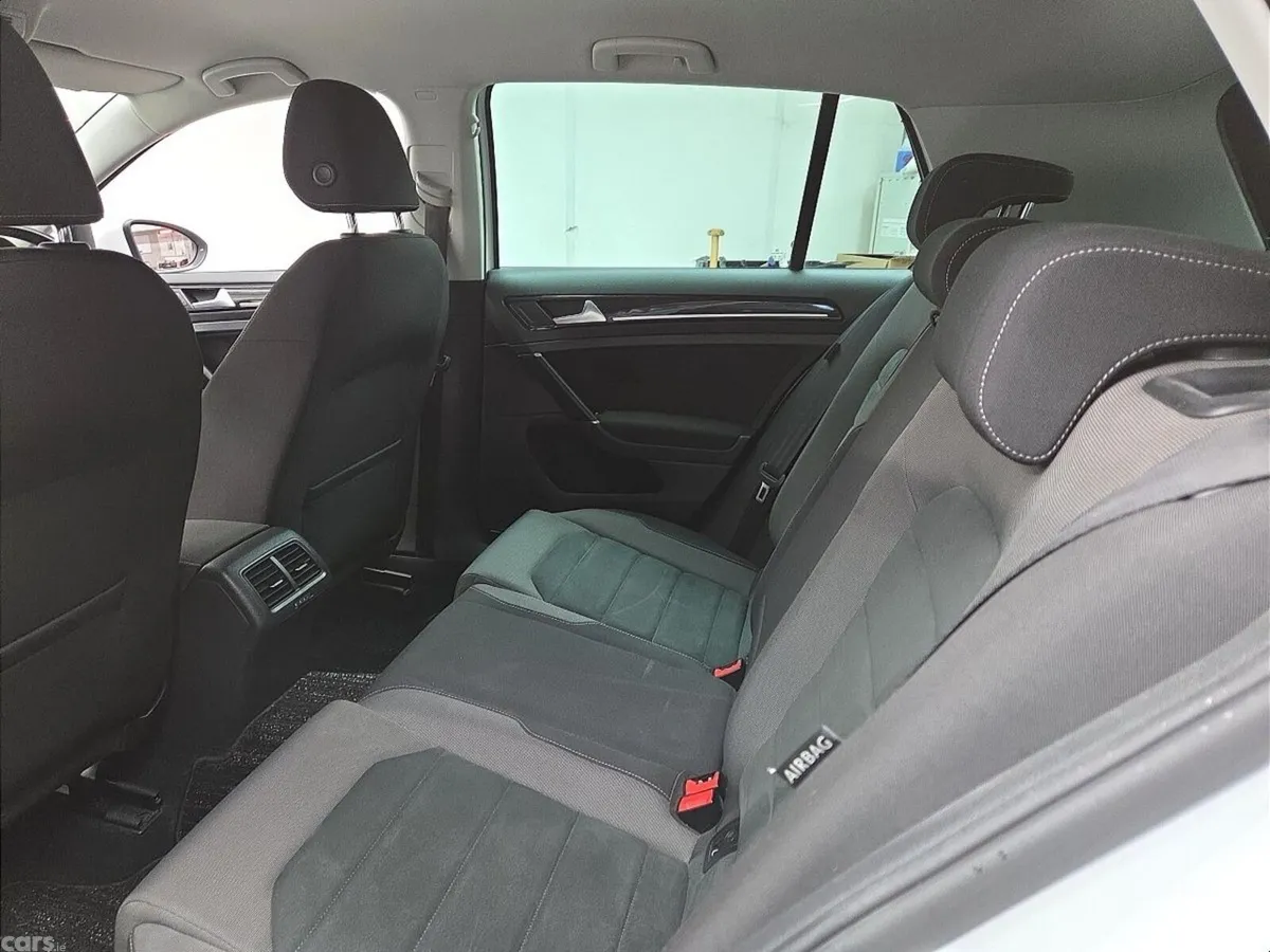 Volkswagen Golf Hatchback, Petrol, 2019, White