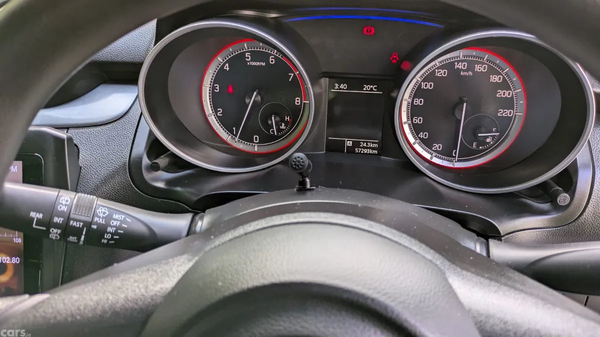 Suzuki Swift Hatchback, Petrol, 2017, Blue