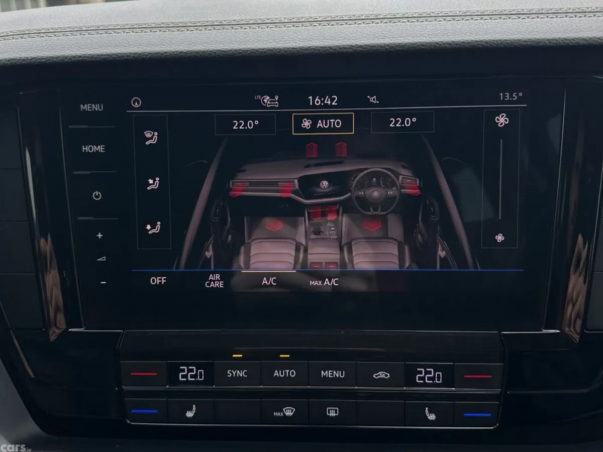 Volkswagen Touareg SUV, Diesel, 2019, Grey