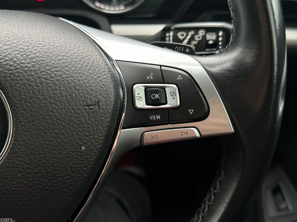 Volkswagen Touareg SUV, Diesel, 2019, Grey
