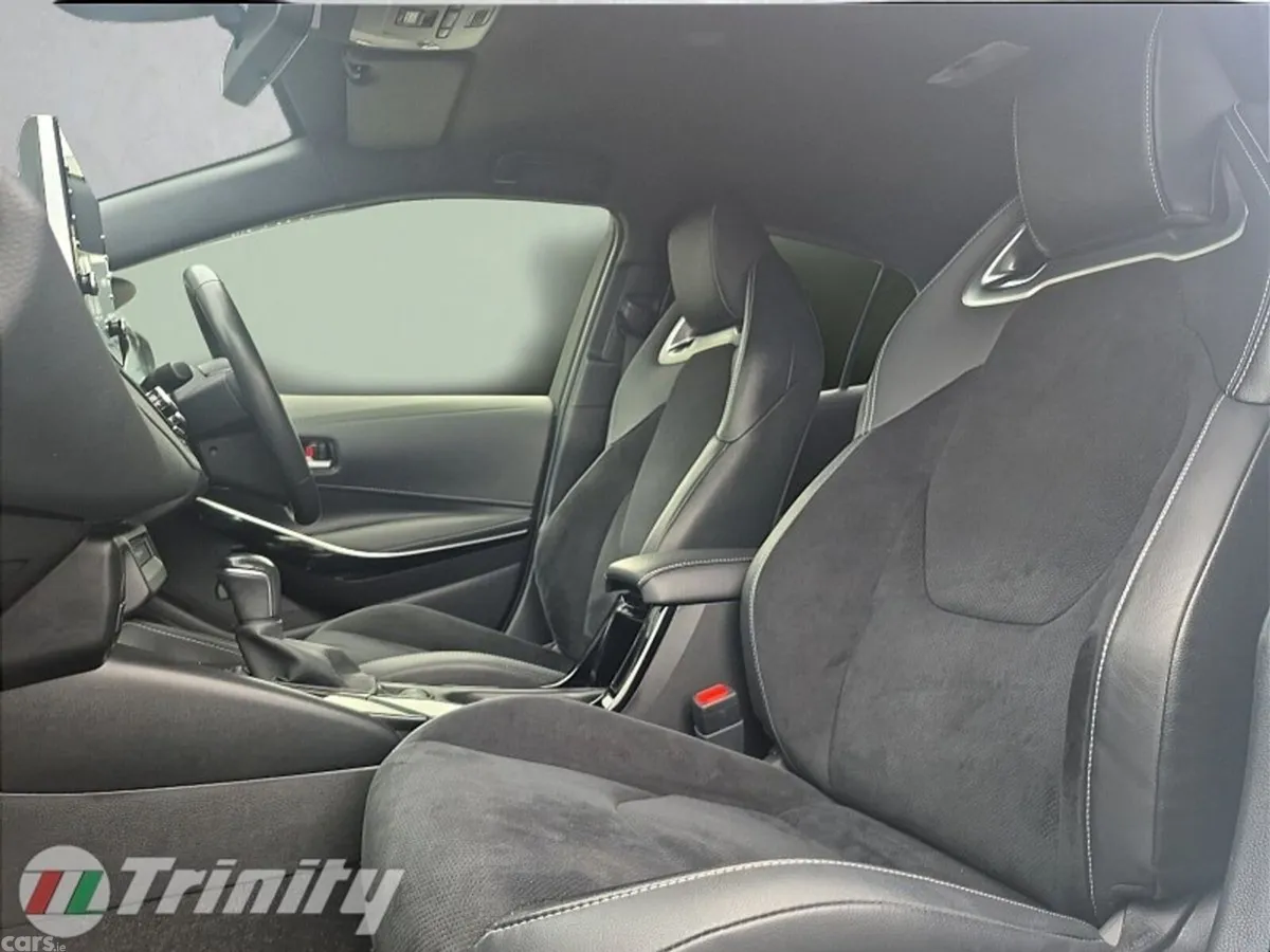 Toyota Corolla Hatchback, Petrol Hybrid, 2022, White
