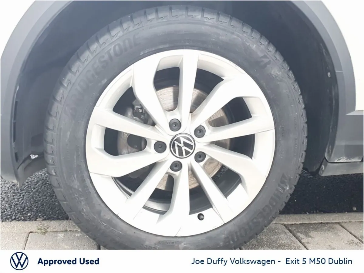 Volkswagen T-Roc SUV, Petrol, 2023, Grey