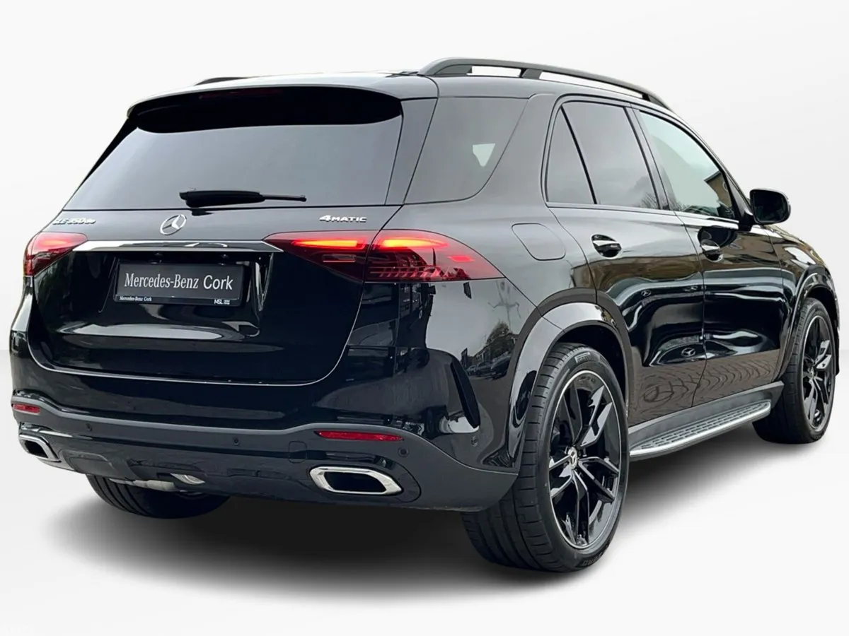 Mercedes-Benz GLE SUV, Diesel Plug-in Hybrid, 2026, Black