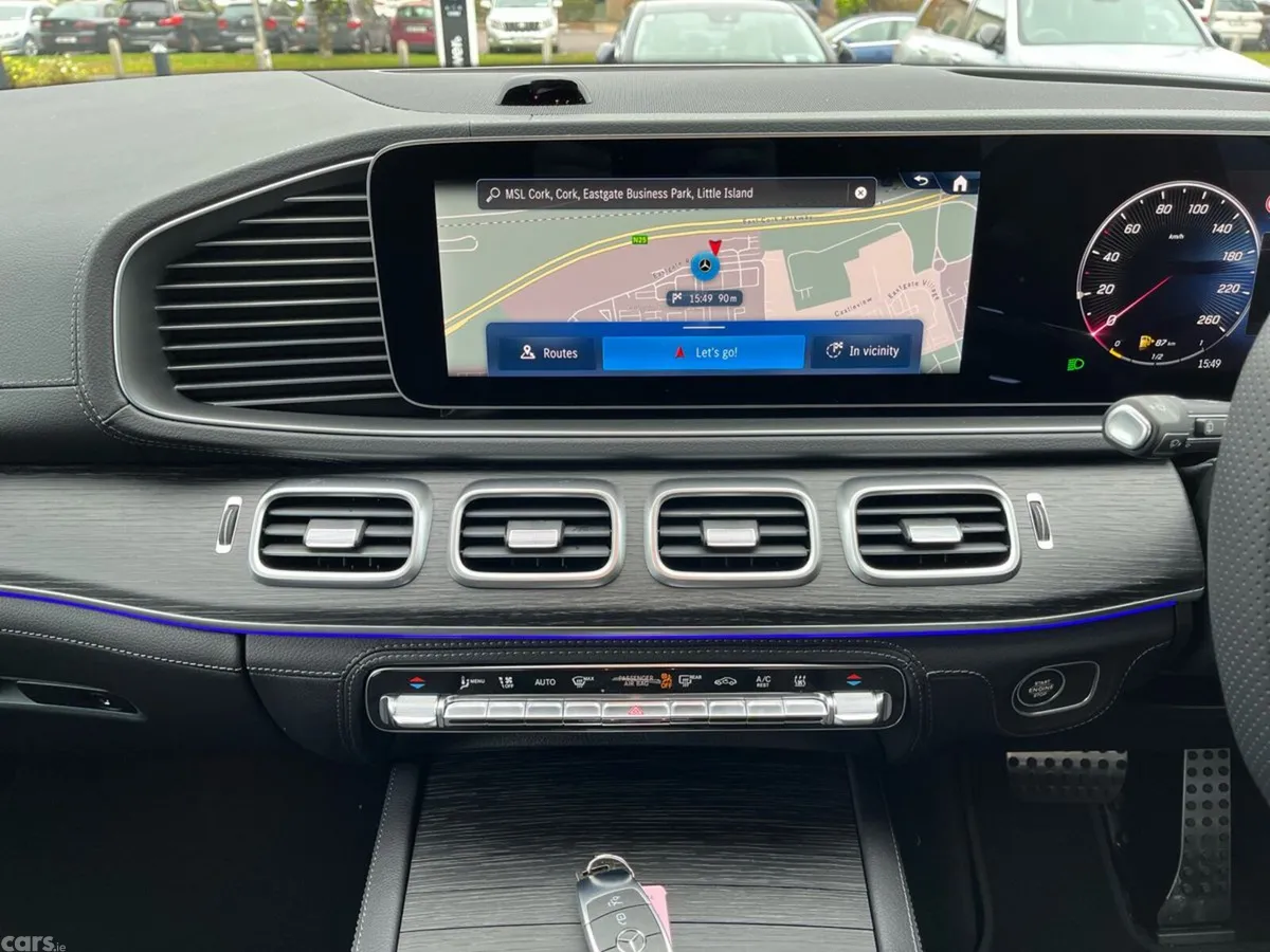 Mercedes-Benz GLE SUV, Diesel Plug-in Hybrid, 2026, Black