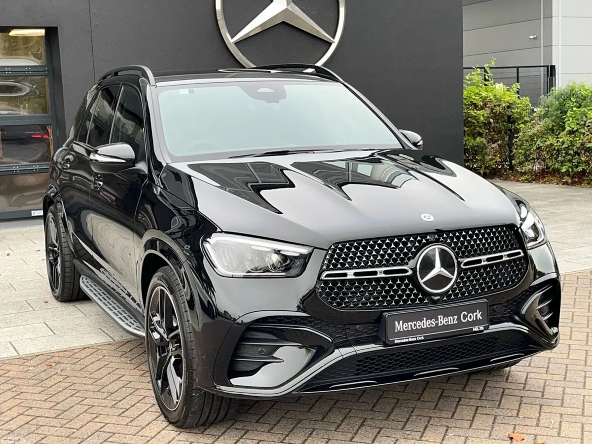 Mercedes-Benz GLE SUV, Diesel Plug-in Hybrid, 2026, Black