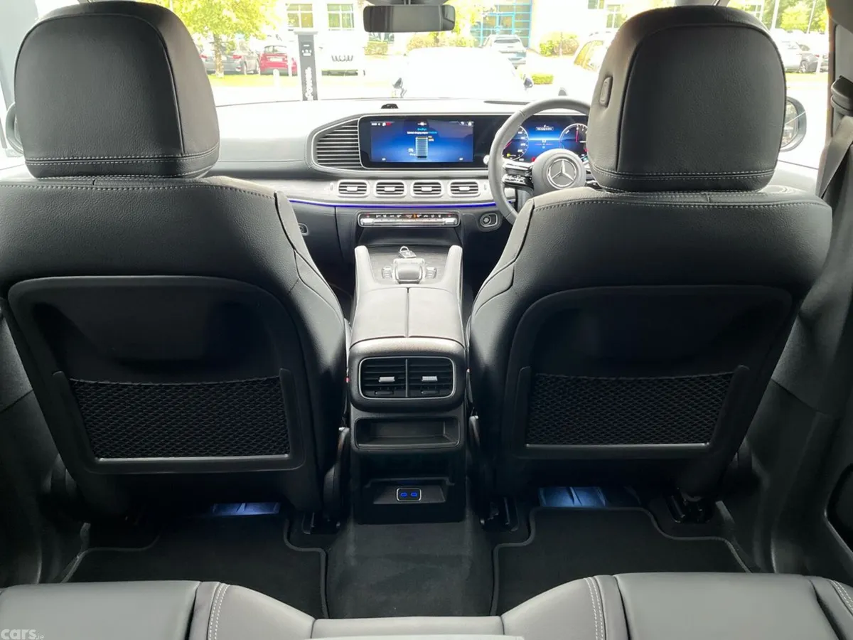 Mercedes-Benz GLE SUV, Diesel Plug-in Hybrid, 2026, Black