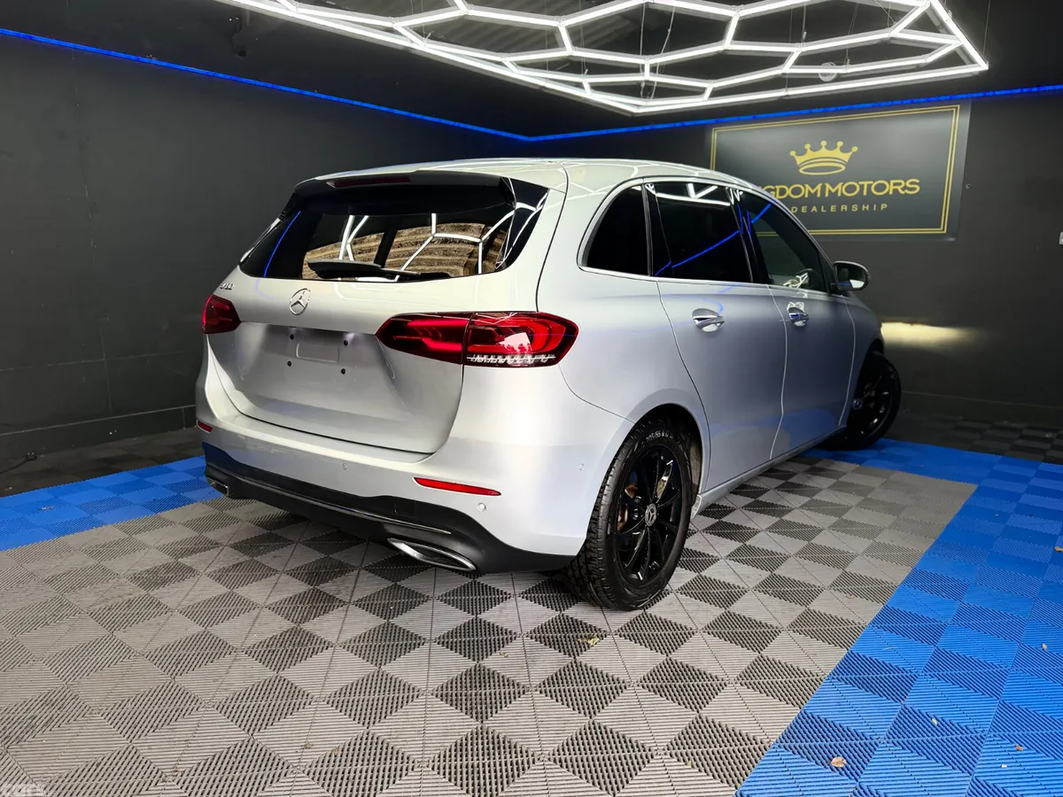 Mercedes-Benz B-Class Hatchback, Petrol, 2020, Silver