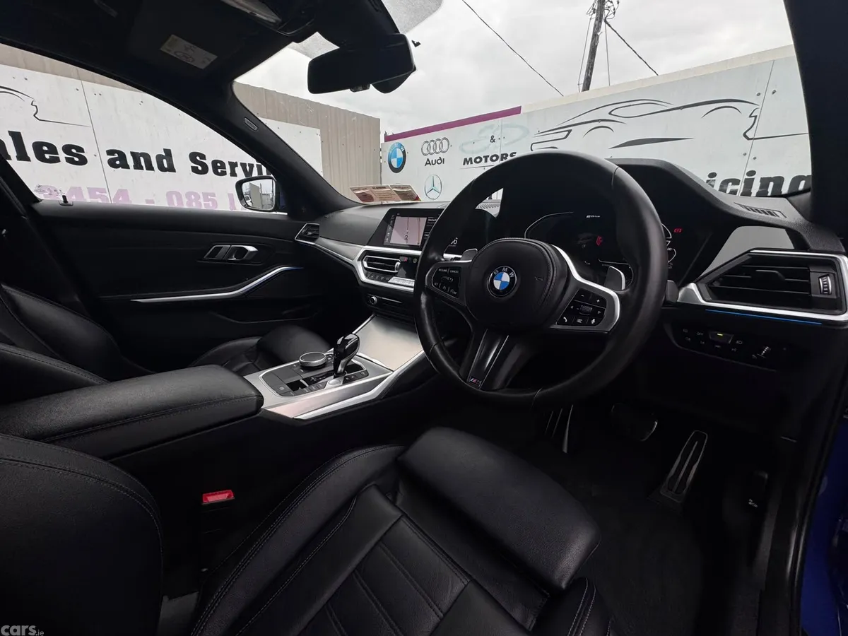 BMW 3-Series Estate, Petrol Plug-in Hybrid, 2021, Blue