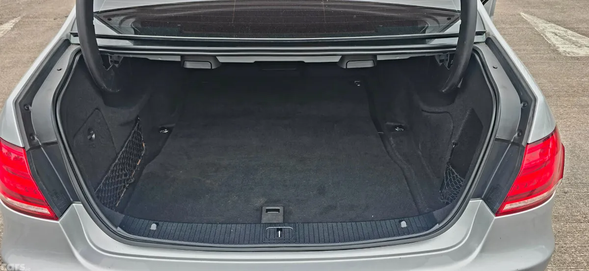 Mercedes-Benz E-Class Saloon, Diesel Hybrid, 2013, Silver