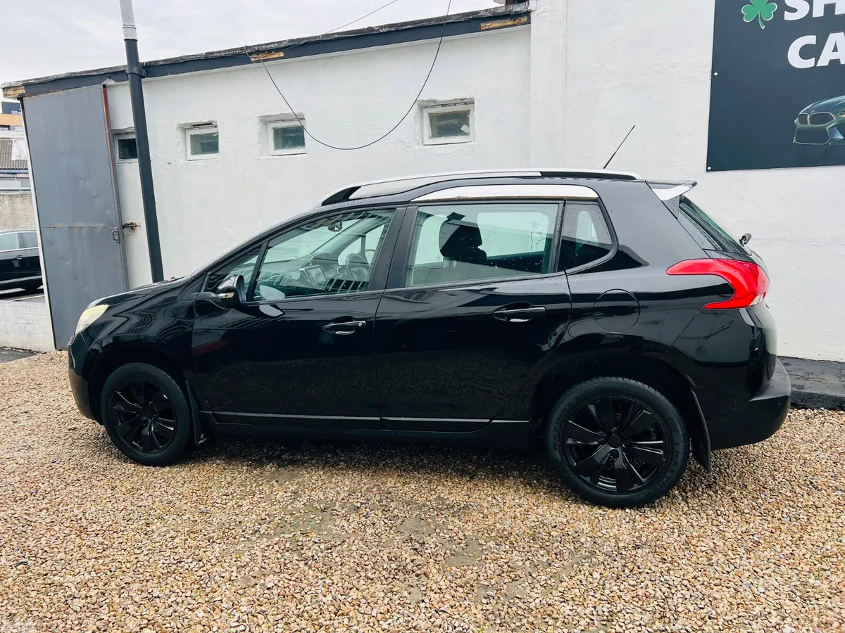 Peugeot 2008 SUV, Petrol, 2015, Black