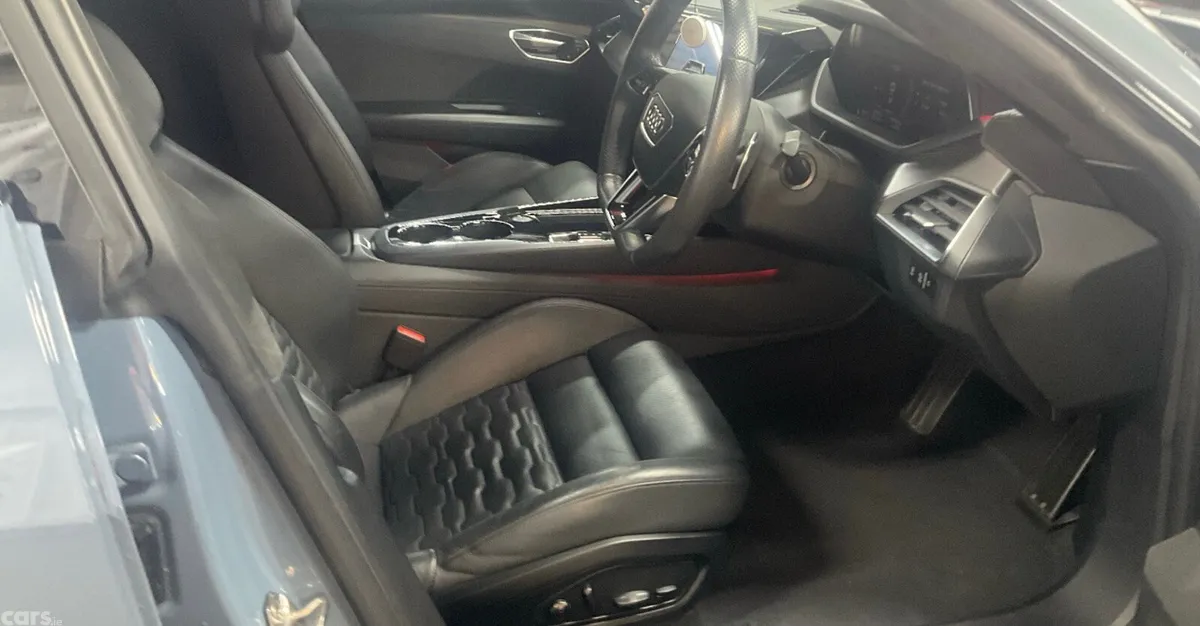 Audi RS e-tron GT Saloon, Electric, 2021, Grey