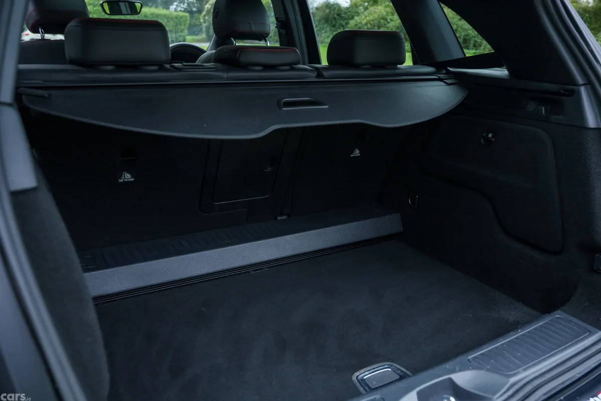 Mercedes-Benz B-Class MPV, Petrol, 2018, Black
