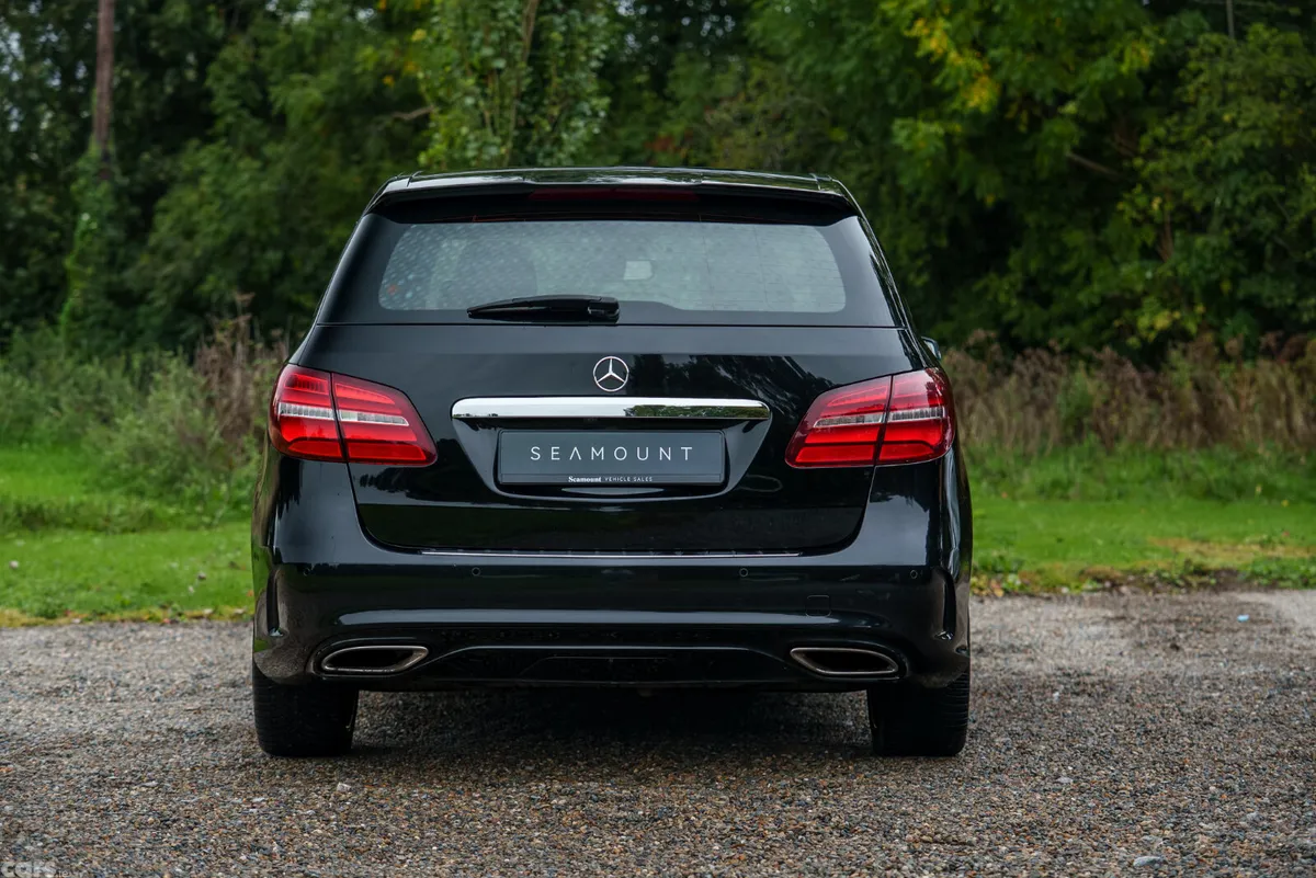 Mercedes-Benz B-Class MPV, Petrol, 2018, Black