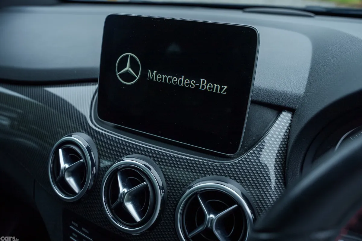 Mercedes-Benz B-Class MPV, Petrol, 2018, Black