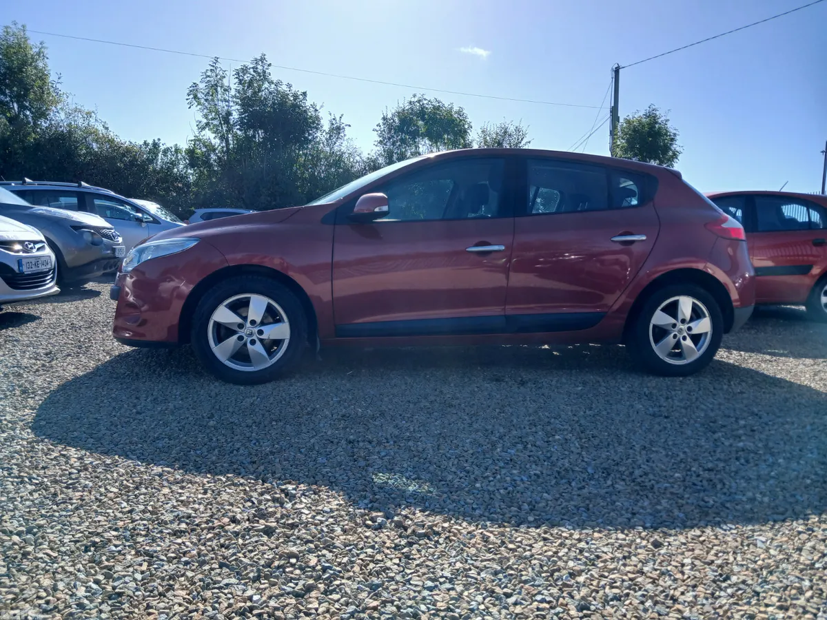 Renault Megane Hatchback, Diesel, 2011, Red