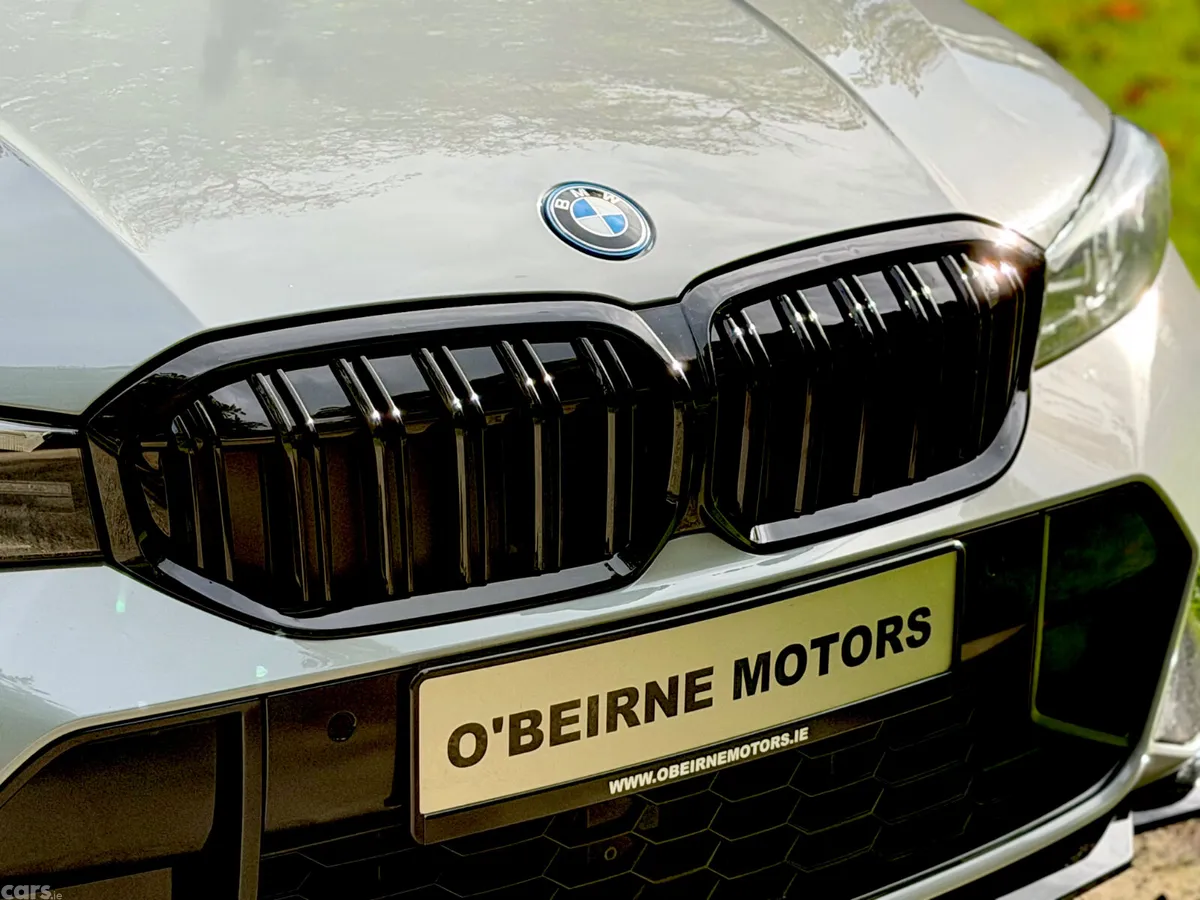 BMW 3-Series Saloon, Petrol Plug-in Hybrid, 2023, Grey