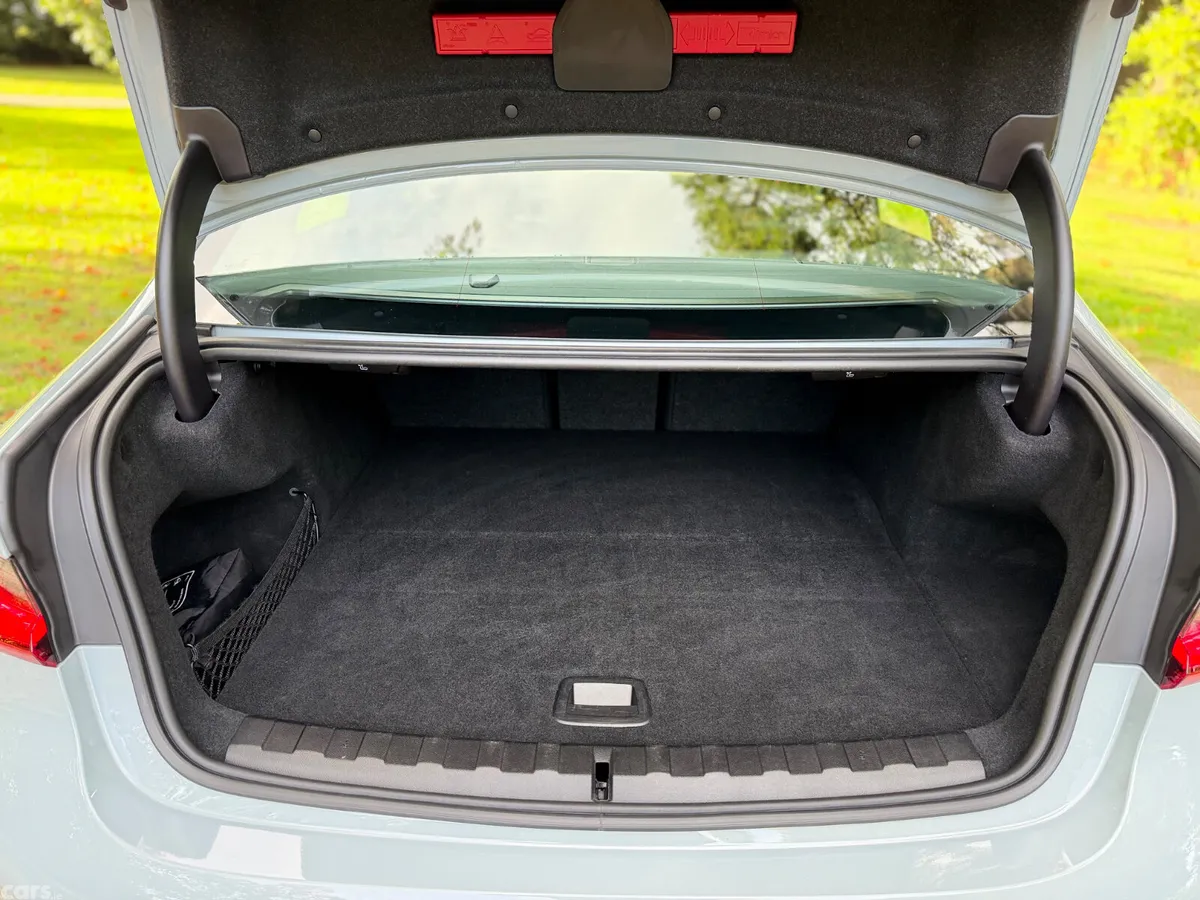 BMW 3-Series Saloon, Petrol Plug-in Hybrid, 2023, Grey