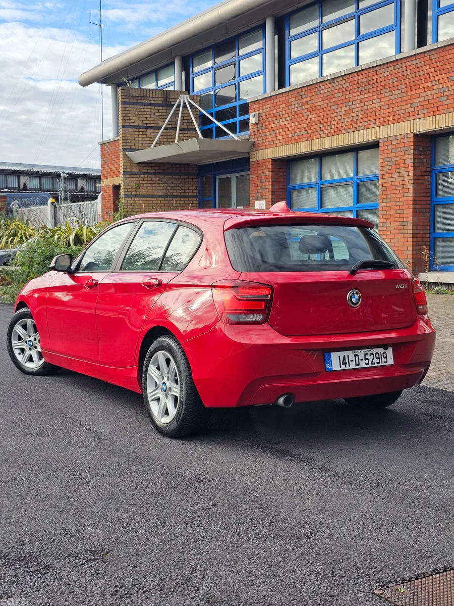 BMW 1-Series Hatchback, Petrol, 2014, Red