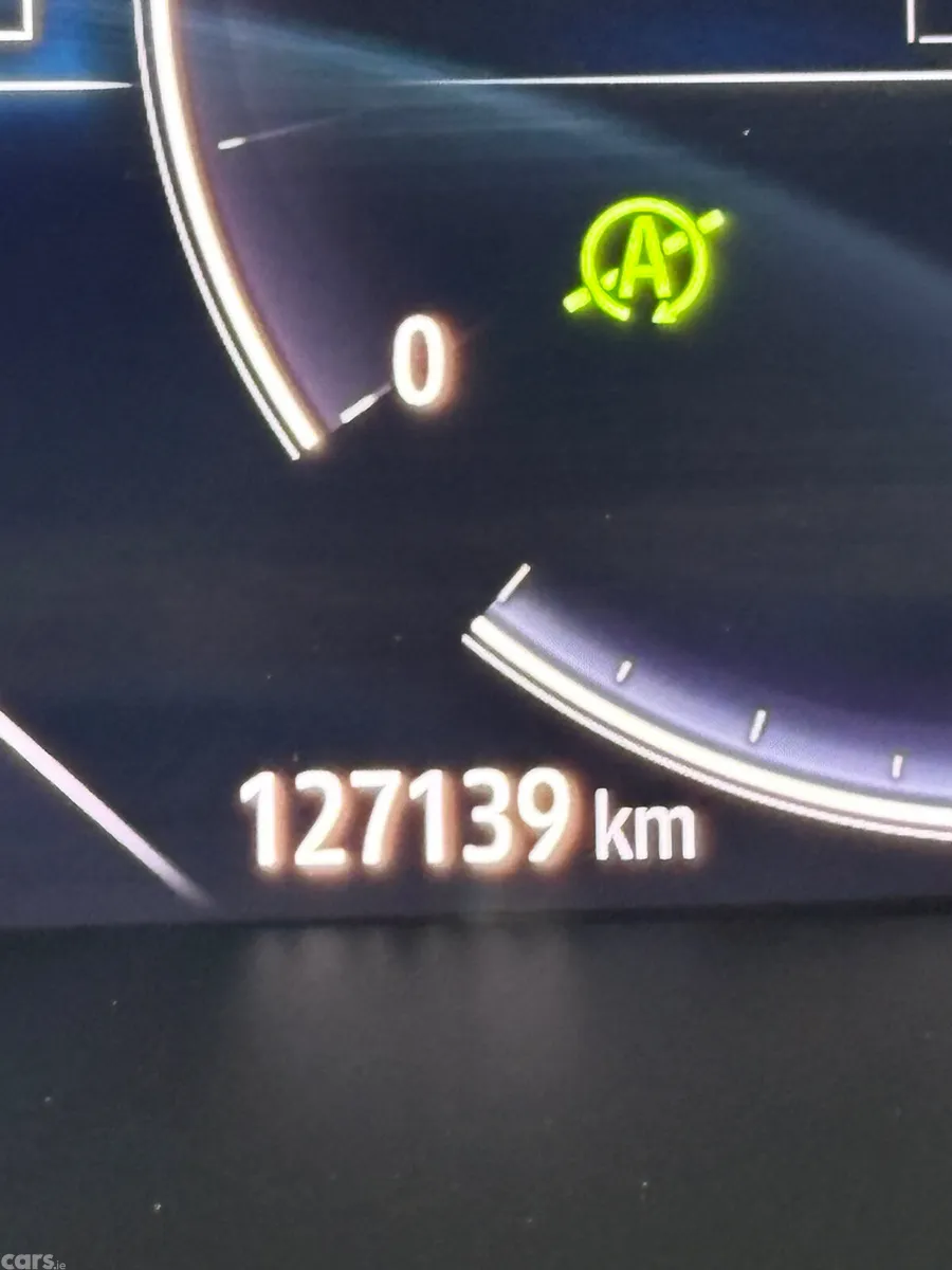 Renault Megane Hatchback, Diesel, 2021, Blue