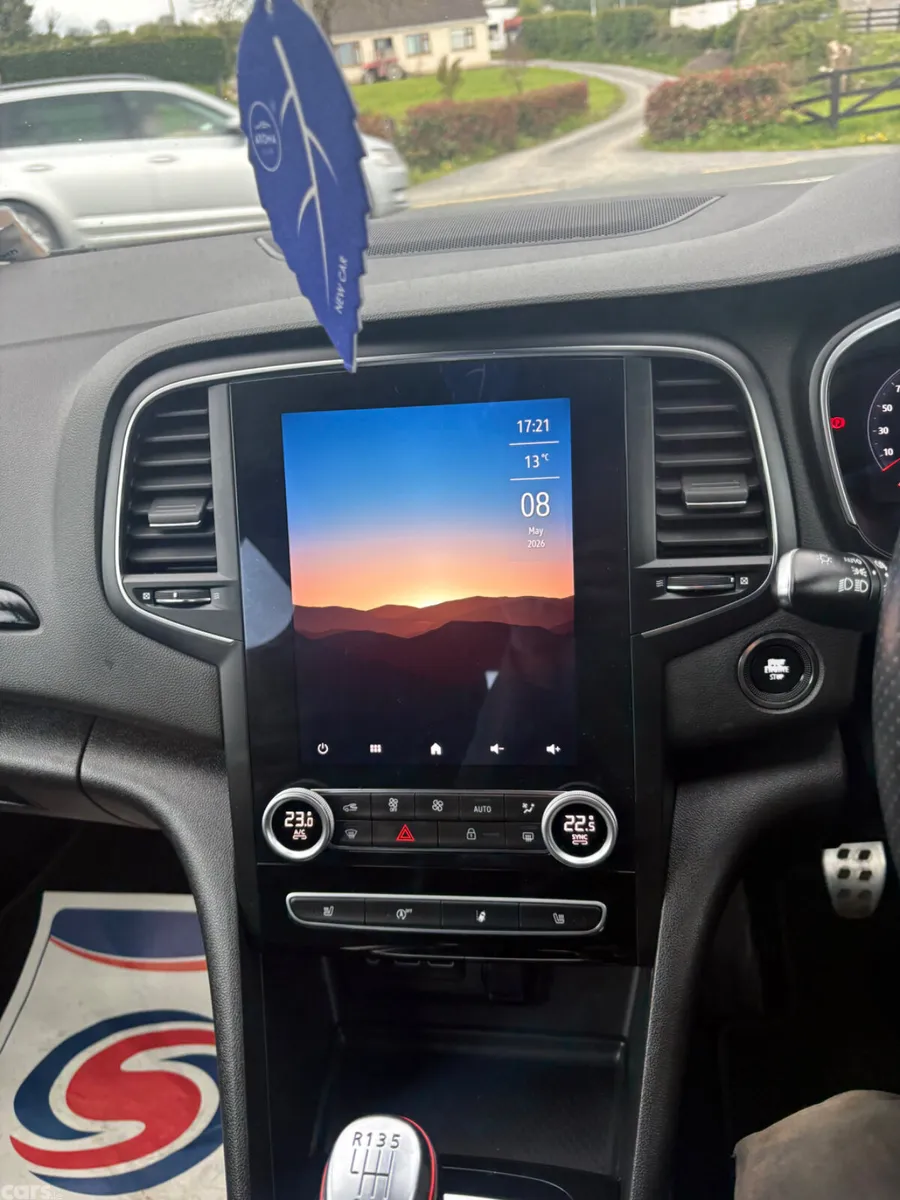 Renault Megane Hatchback, Diesel, 2021, Blue
