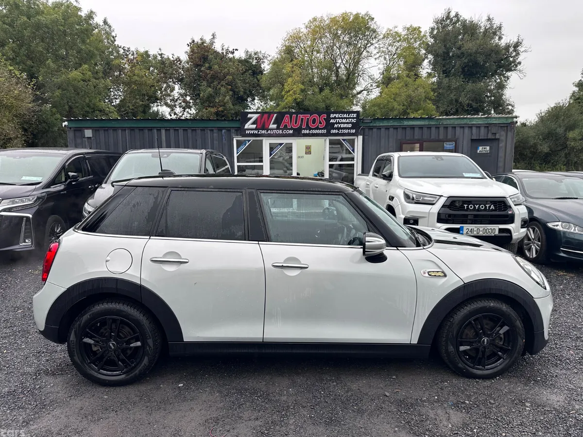 Mini Cooper Hatchback, Petrol, 2016, Grey