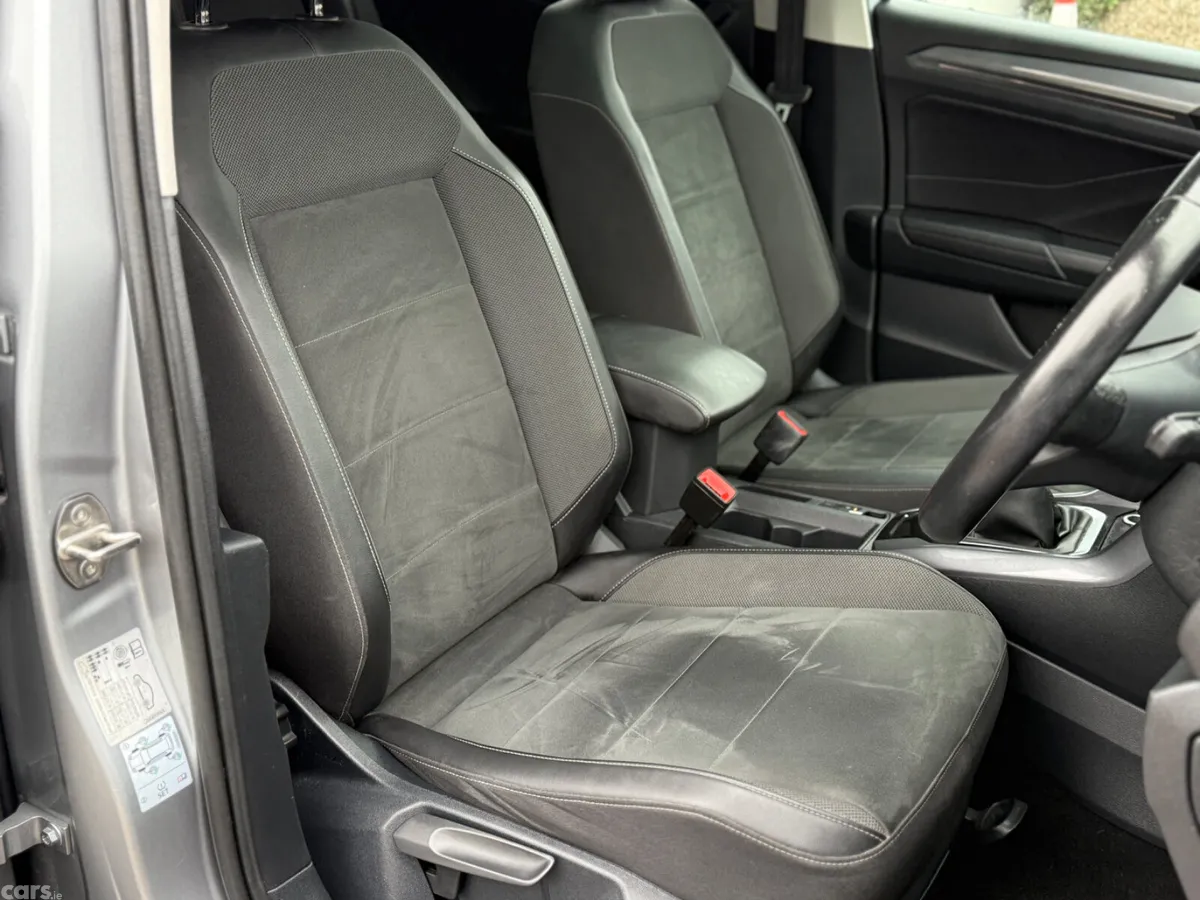Volkswagen T-Roc SUV, Petrol, 2023, Grey