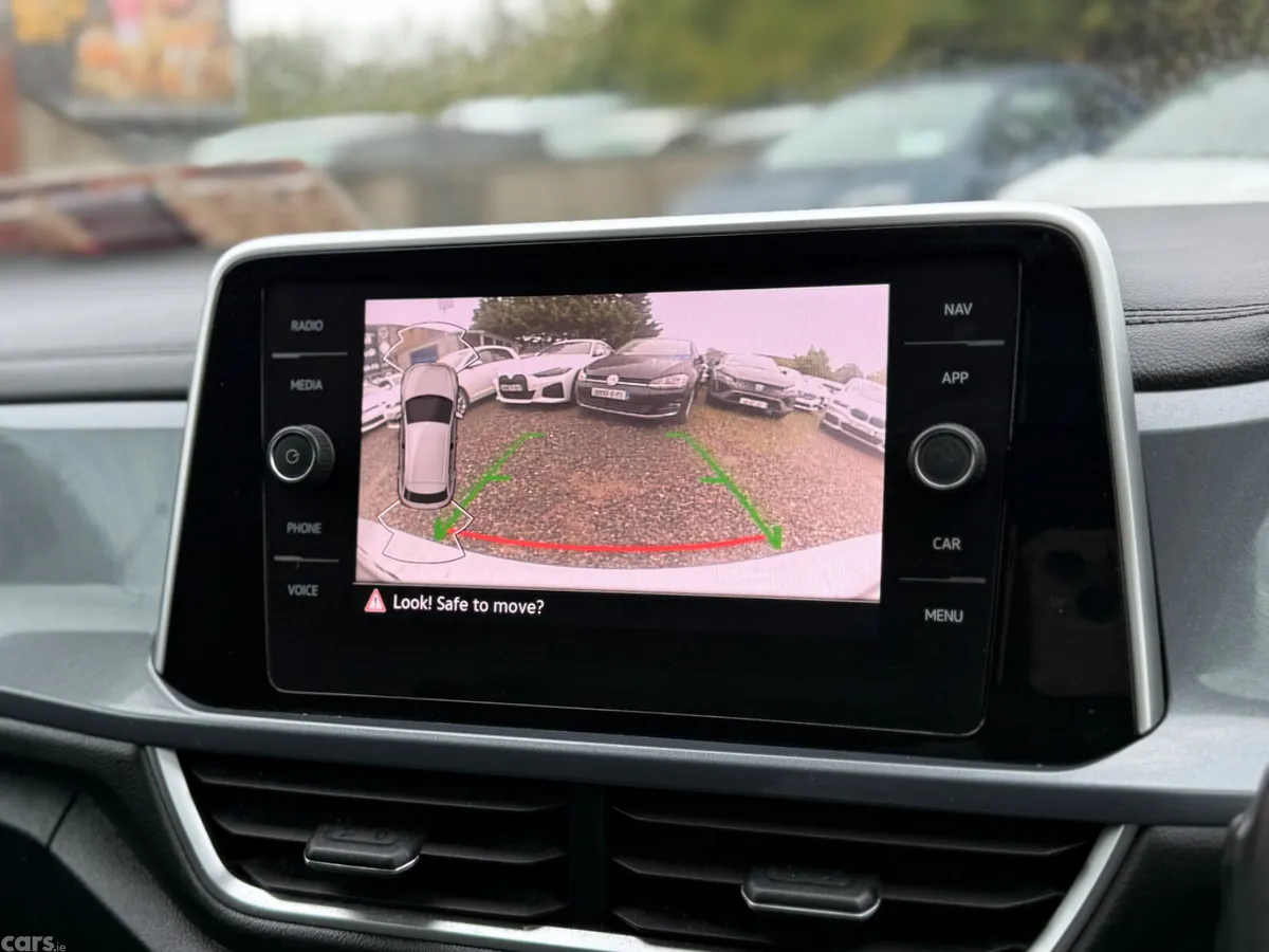 Volkswagen T-Roc SUV, Petrol, 2023, Grey