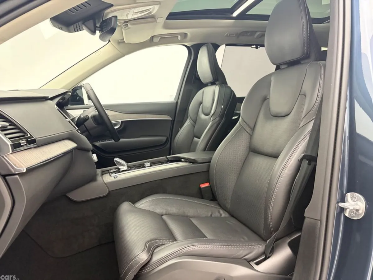 Volvo XC90 Estate, Petrol Plug-in Hybrid, 2023, Blue