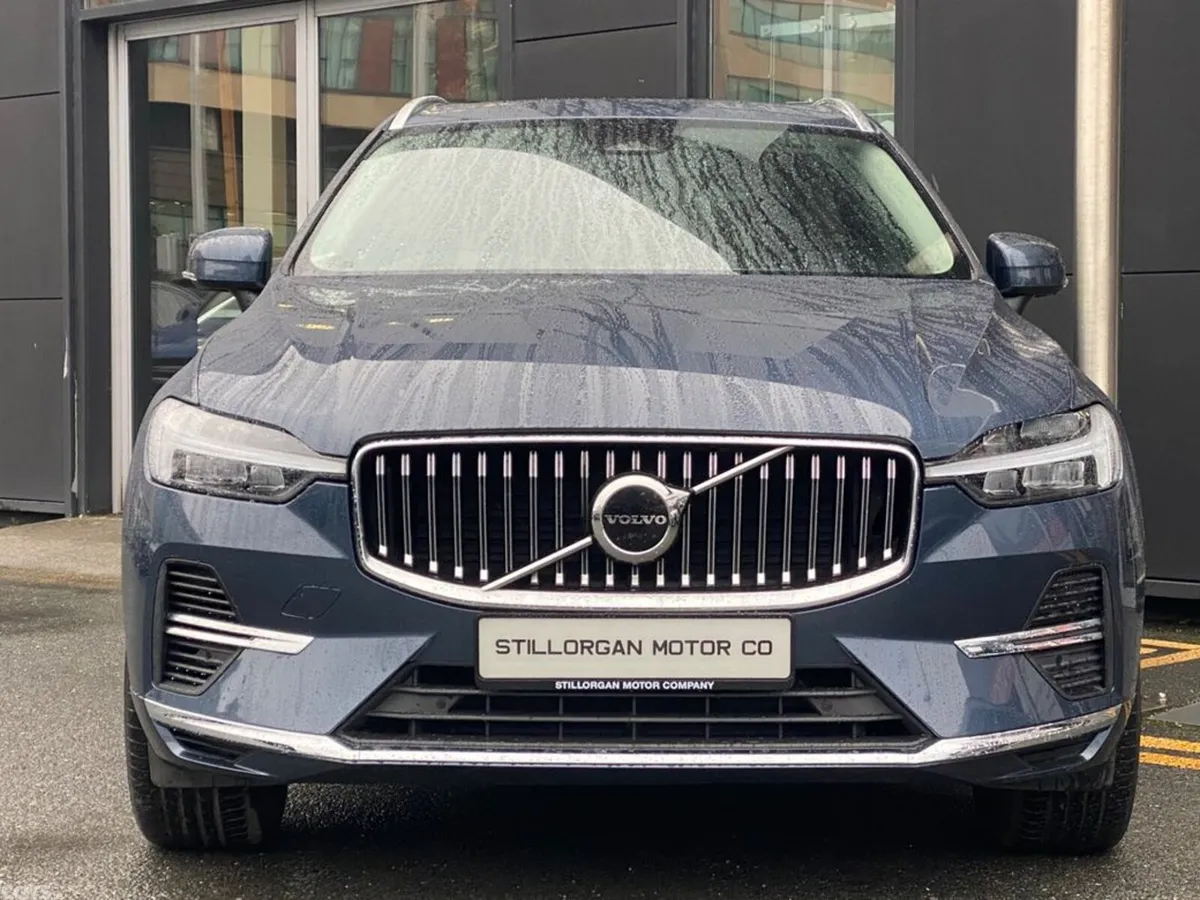 Volvo XC60 Estate, Petrol Plug-in Hybrid, 2023, Blue