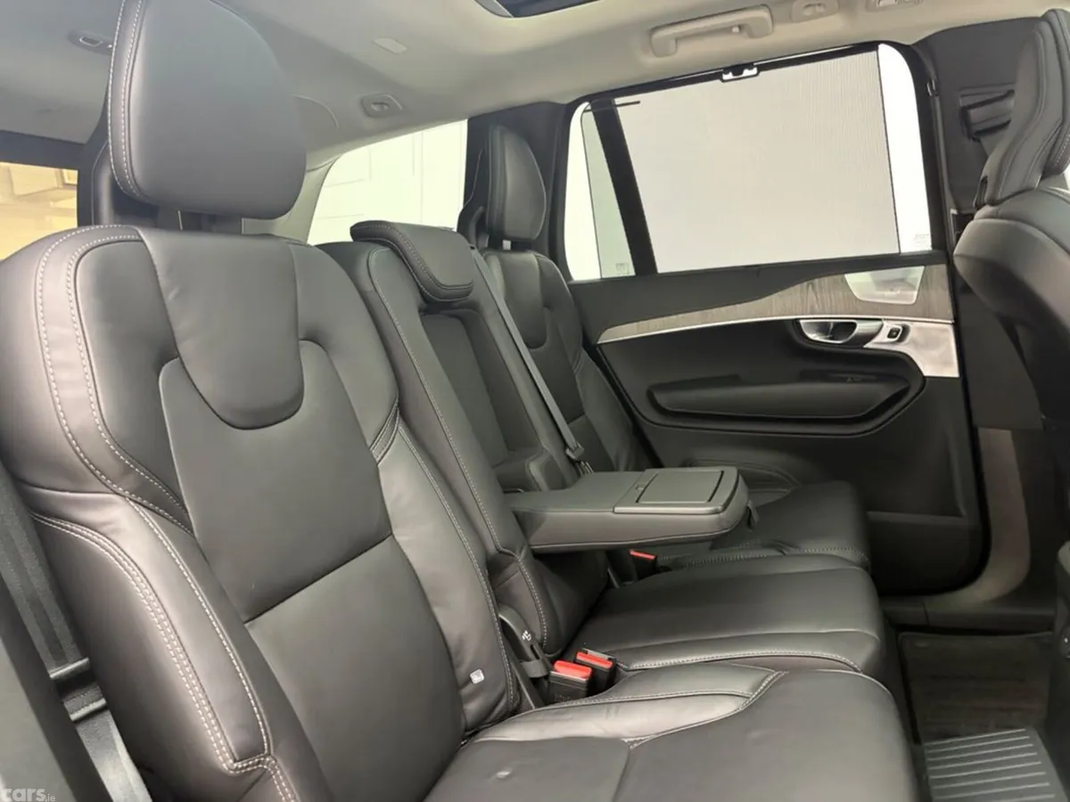 Volvo XC90 Estate, Petrol Plug-in Hybrid, 2023, Blue