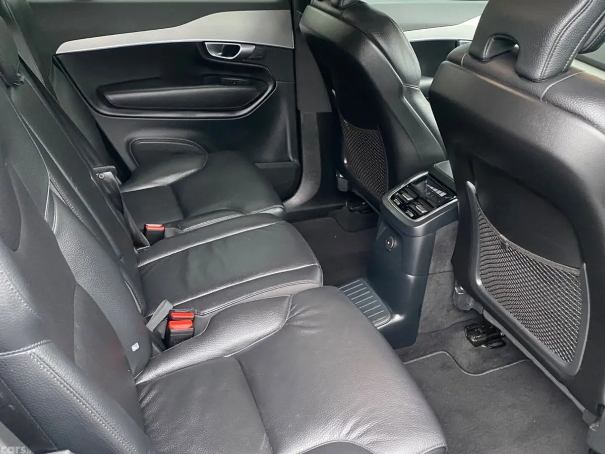 Volvo XC90 Estate, Petrol Plug-in Hybrid, 2023, Grey
