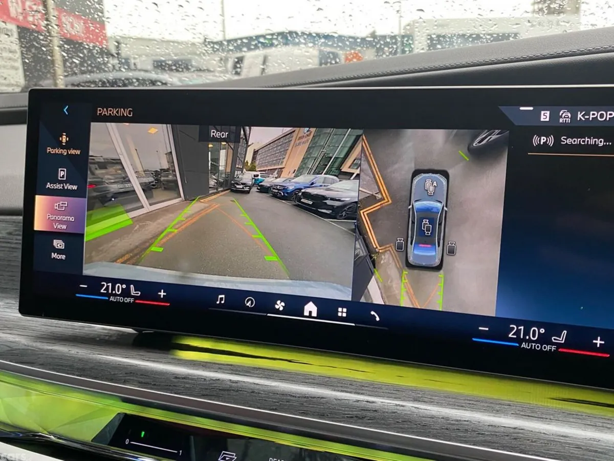 BMW i7 Saloon, Electric, 2024, Grey