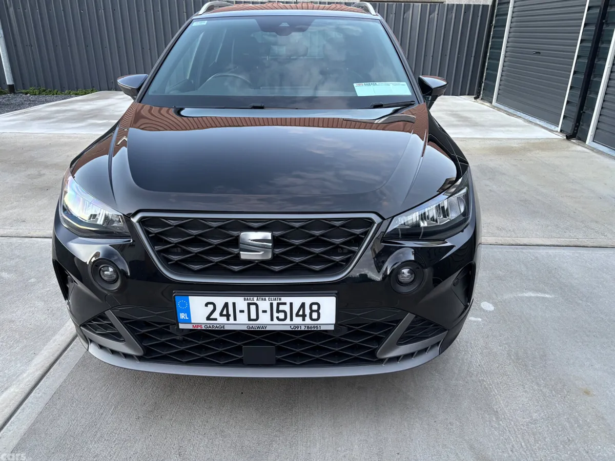 SEAT Arona SUV, Petrol, 2024, Black