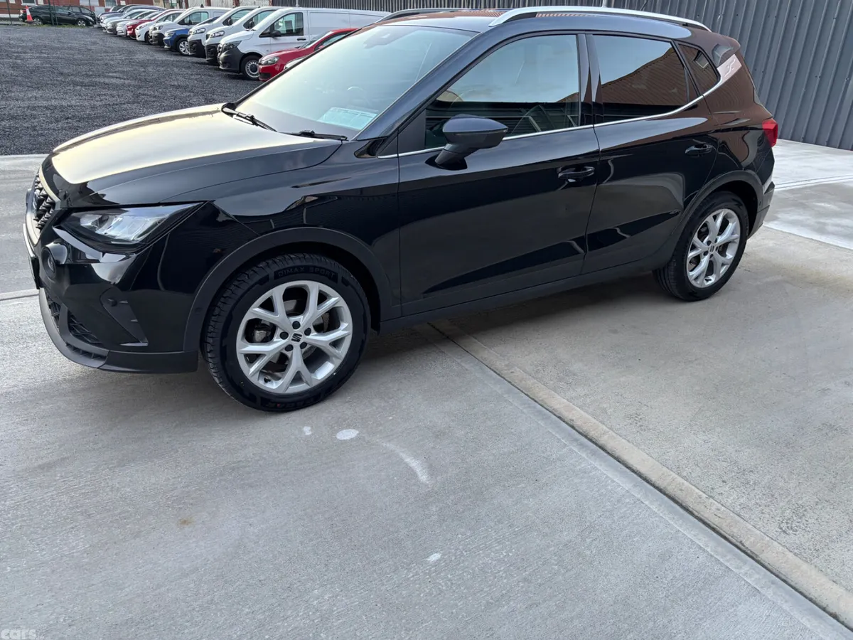 SEAT Arona SUV, Petrol, 2024, Black