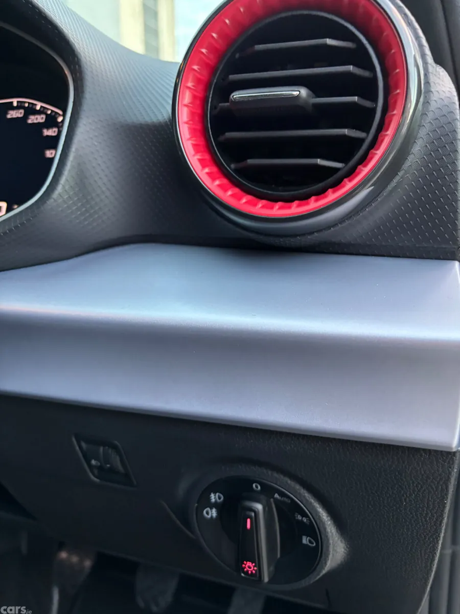 SEAT Arona SUV, Petrol, 2024, Black