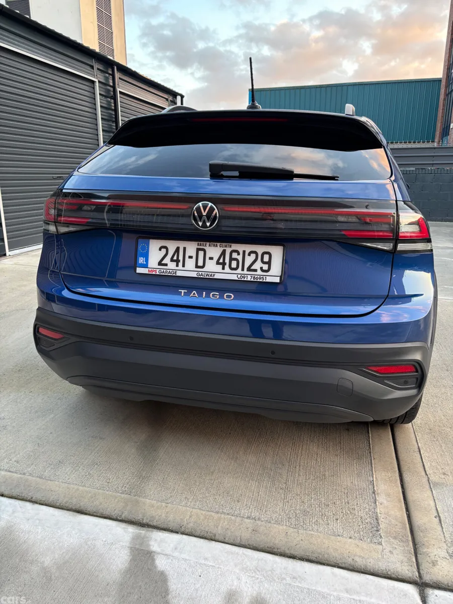 Volkswagen Taigo SUV, Petrol, 2024, Blue