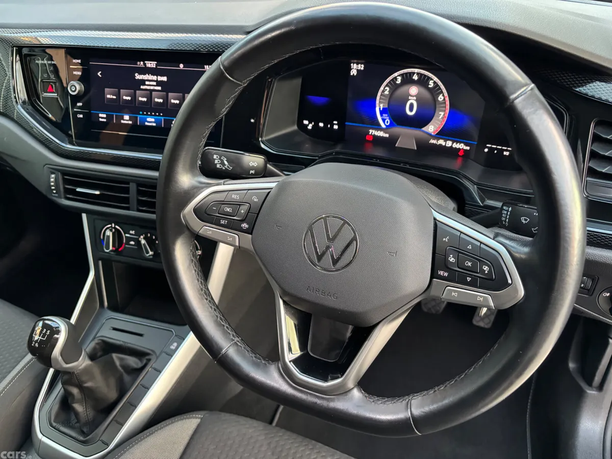 Volkswagen Taigo SUV, Petrol, 2024, Blue