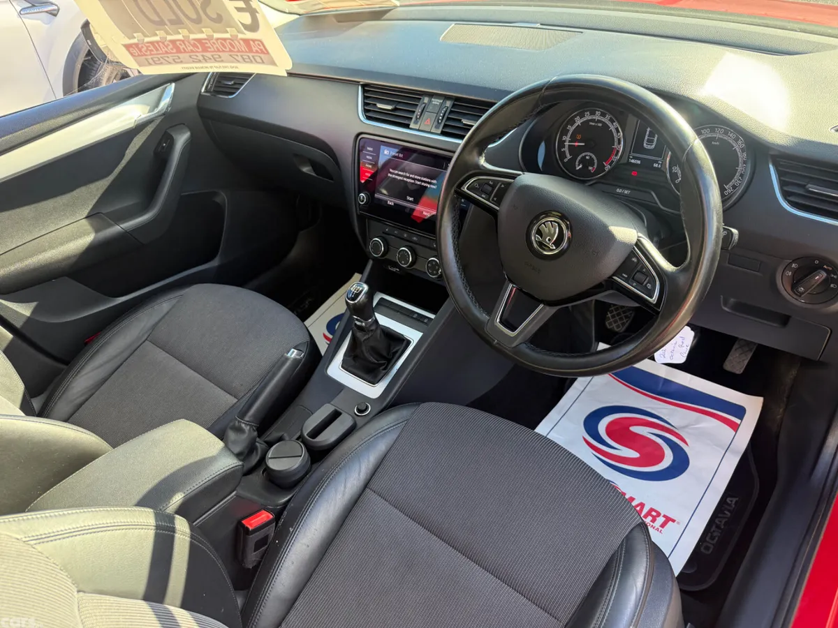 Skoda Octavia Saloon, Diesel, 2020, Red