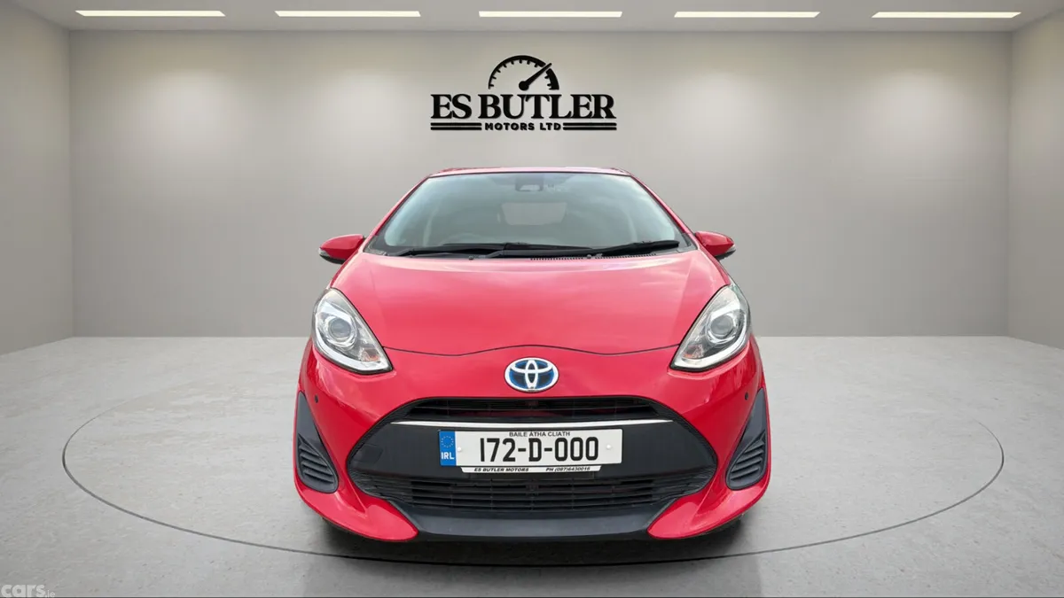 Toyota Aqua Hatchback, Petrol Hybrid, 2017, Red