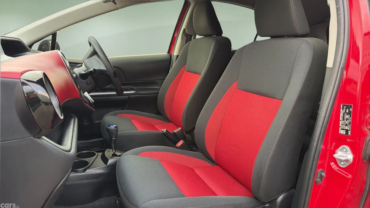 Toyota Aqua Hatchback, Petrol Hybrid, 2017, Red