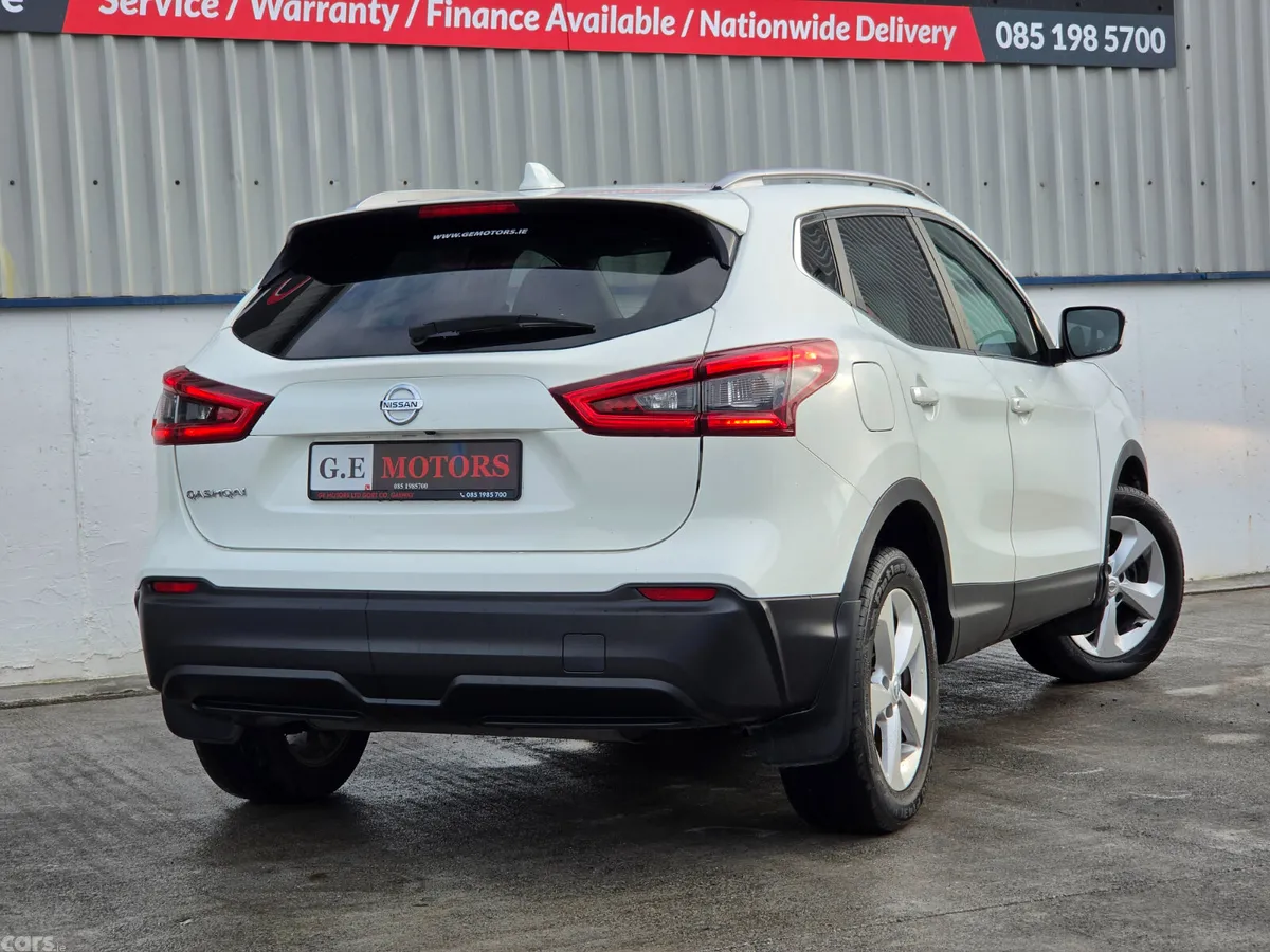 Nissan Qashqai MPV, Diesel, 2018, White