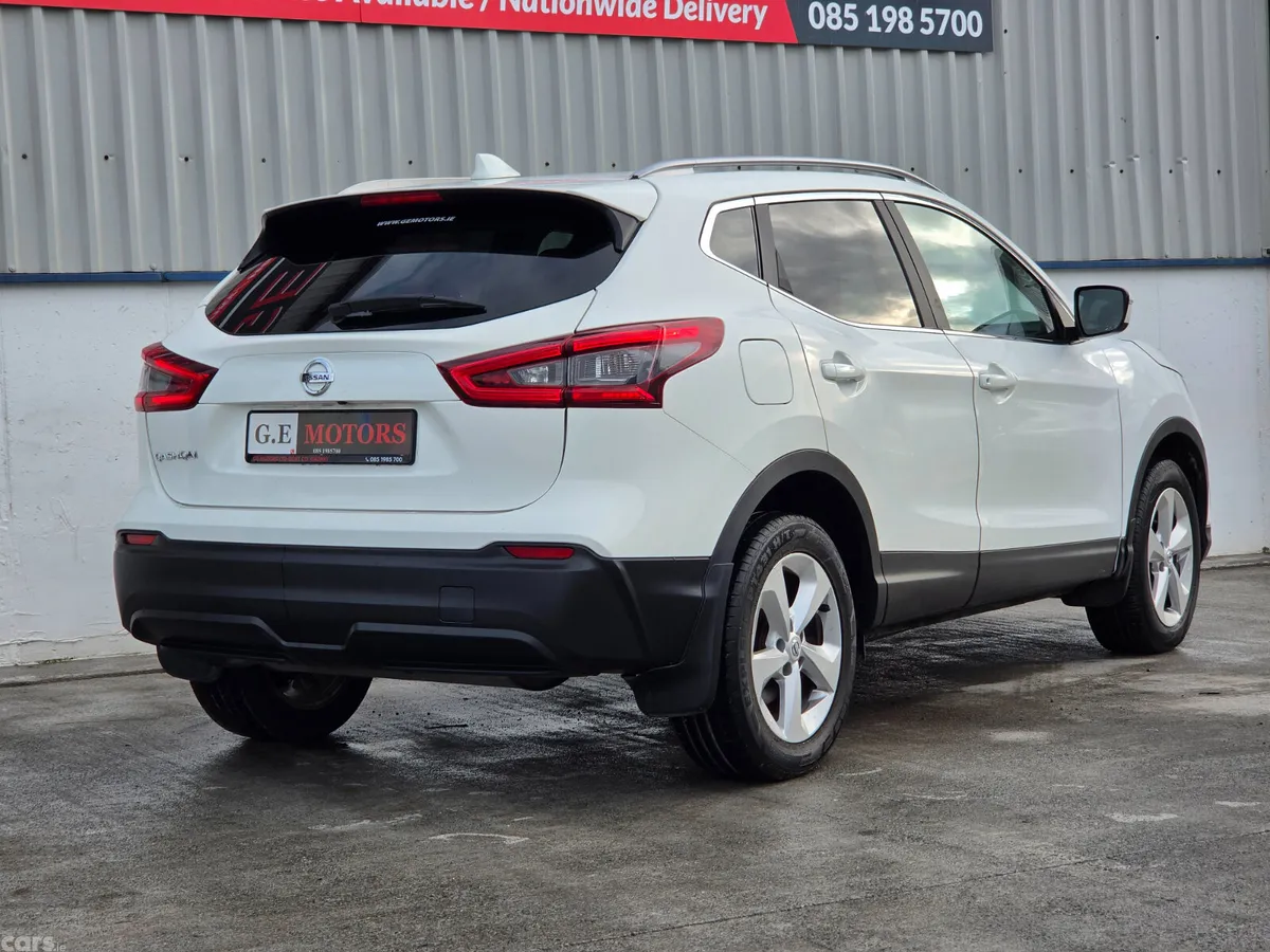 Nissan Qashqai MPV, Diesel, 2018, White