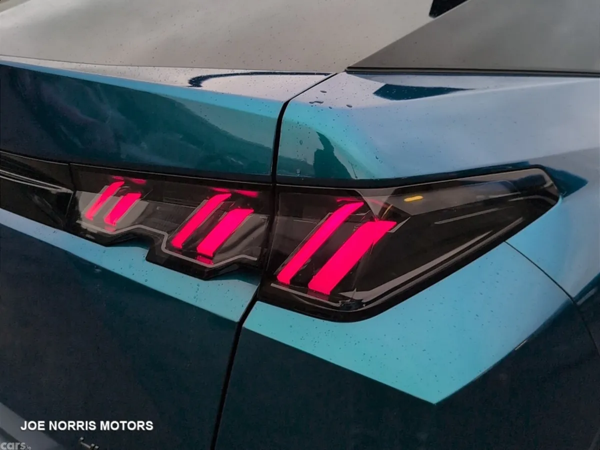 Peugeot 3008 SUV, Petrol Hybrid, 2026, Blue