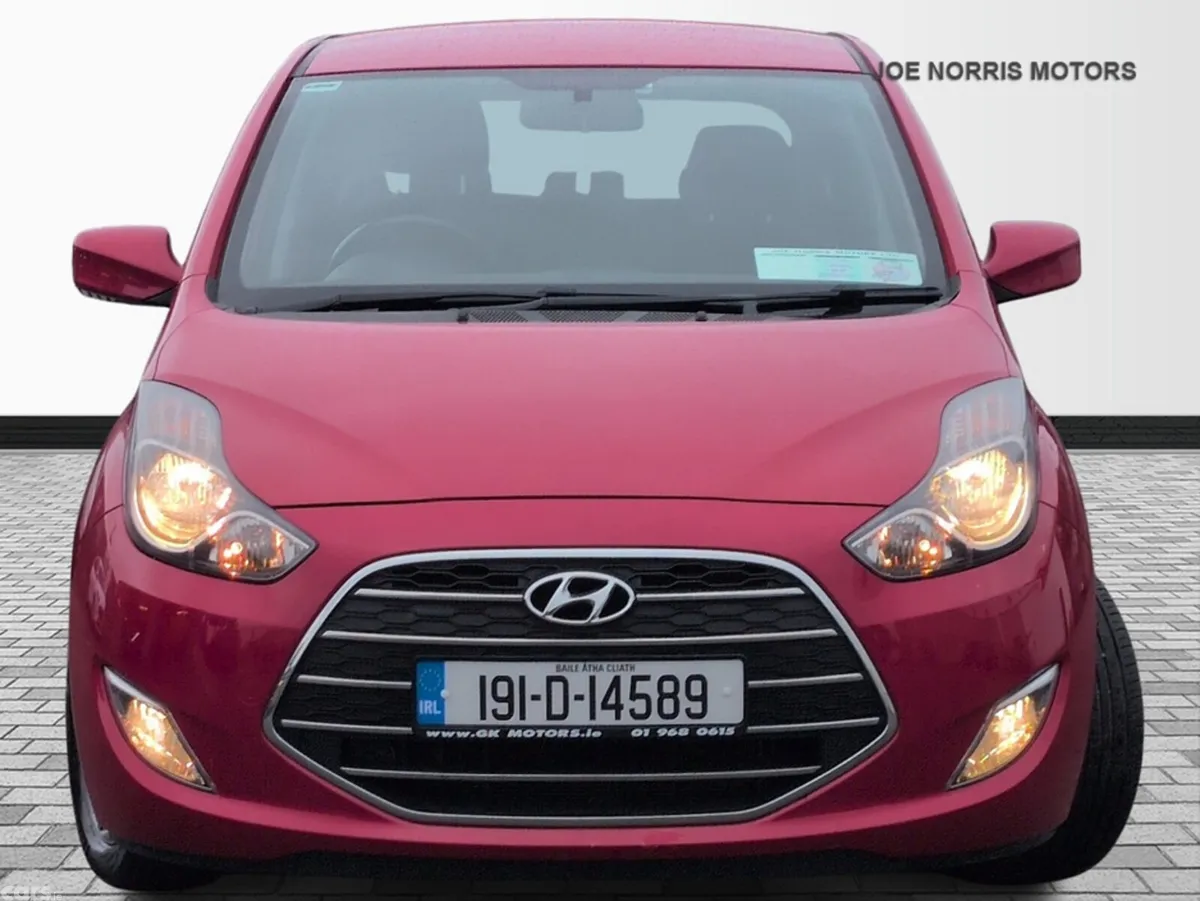Hyundai ix20 Hatchback, Petrol, 2019, Red