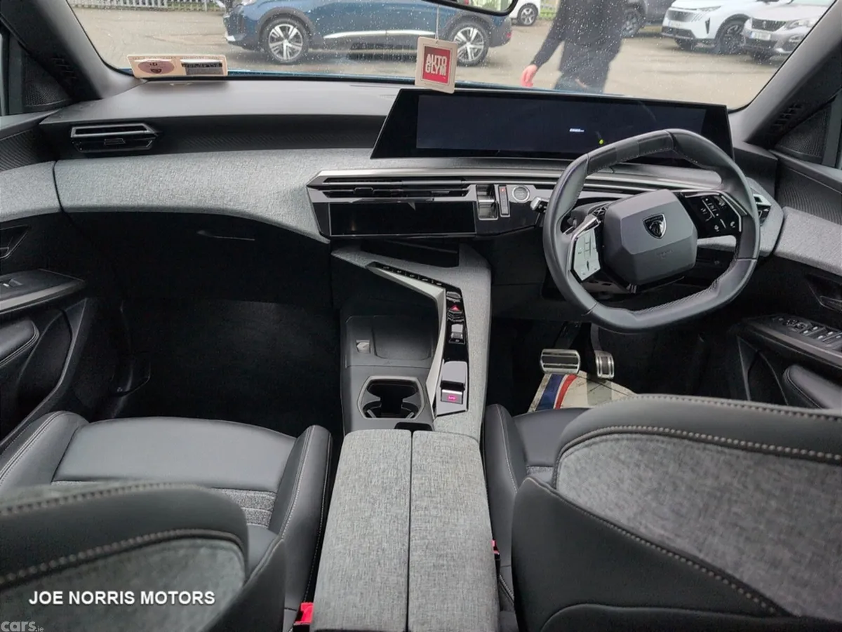 Peugeot 3008 SUV, Petrol Hybrid, 2026, Blue