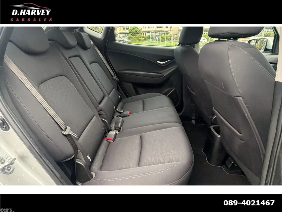 Hyundai ix20 Hatchback, Petrol, 2017, Silver