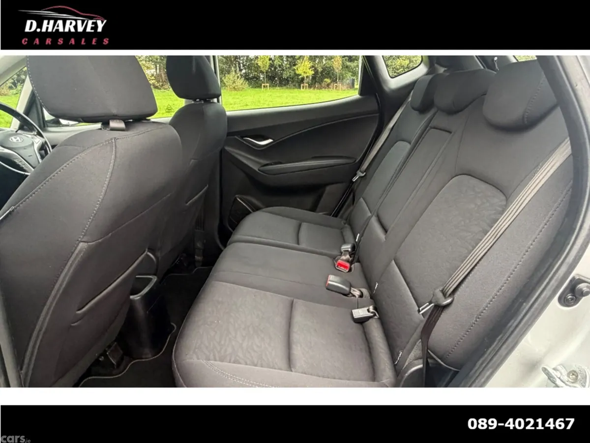 Hyundai ix20 Hatchback, Petrol, 2017, Silver