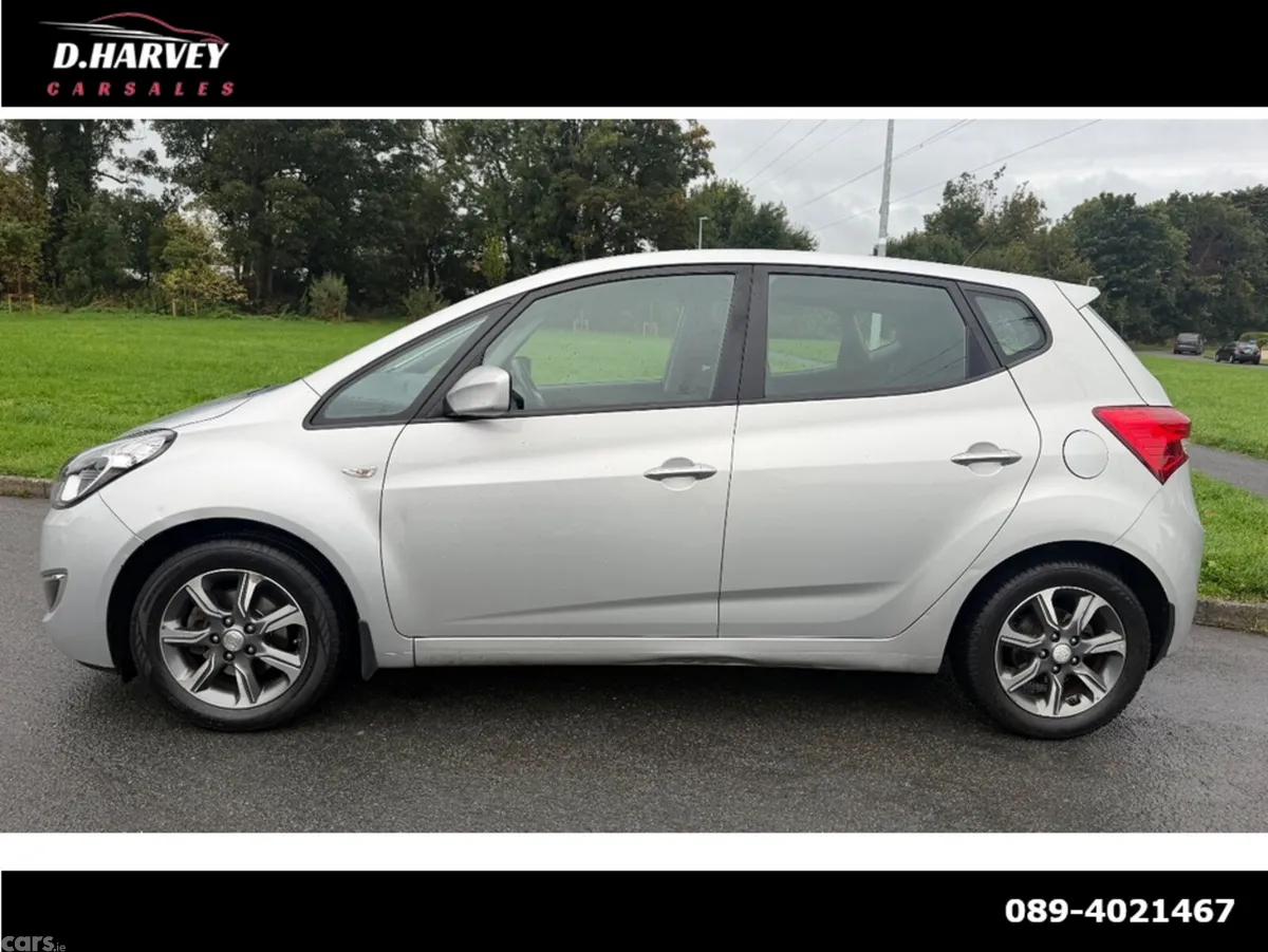 Hyundai ix20 Hatchback, Petrol, 2017, Silver